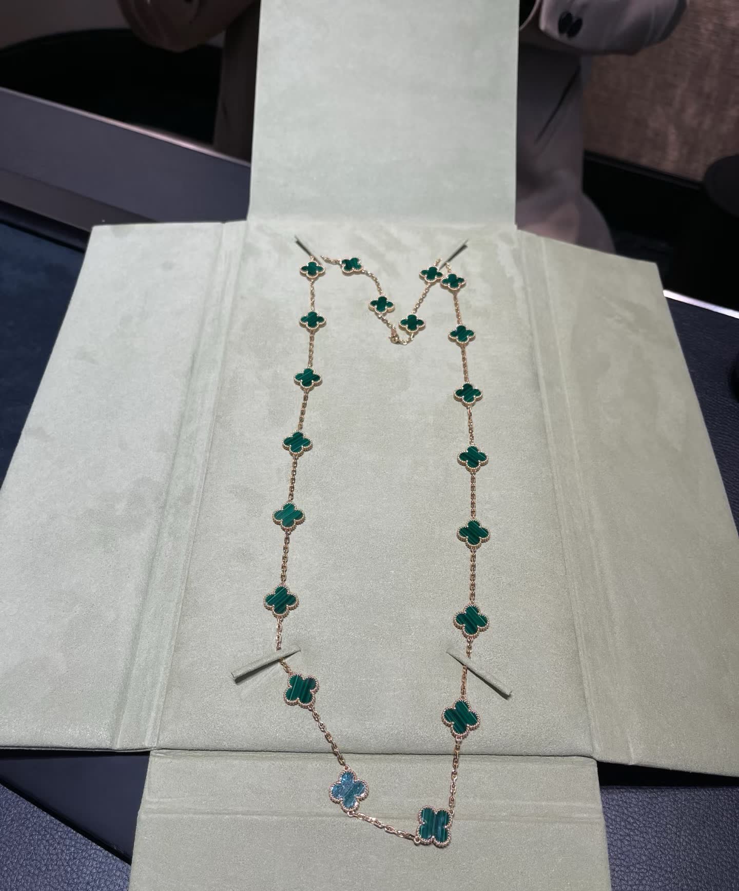 Van Cleef & Arpels Green Clover Necklace Van Cleef & Arpels Green Clover Necklace